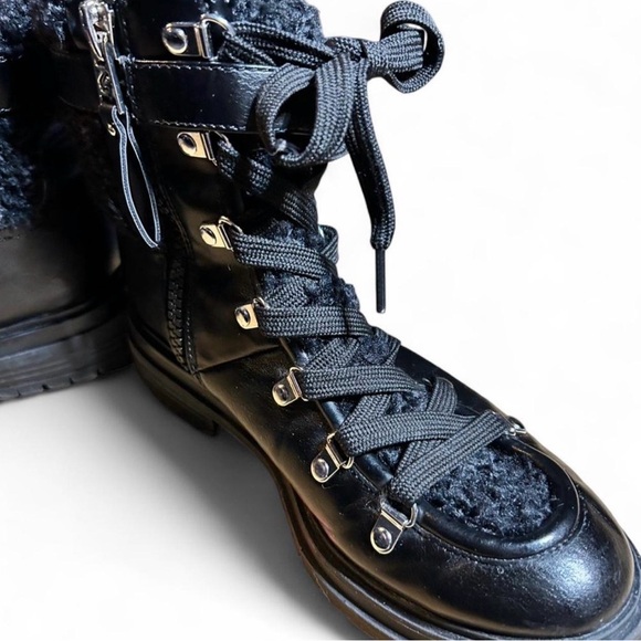 Circus by Sam Edelman Black Ankle Boots with Fur Detail - Picture 3 of 8